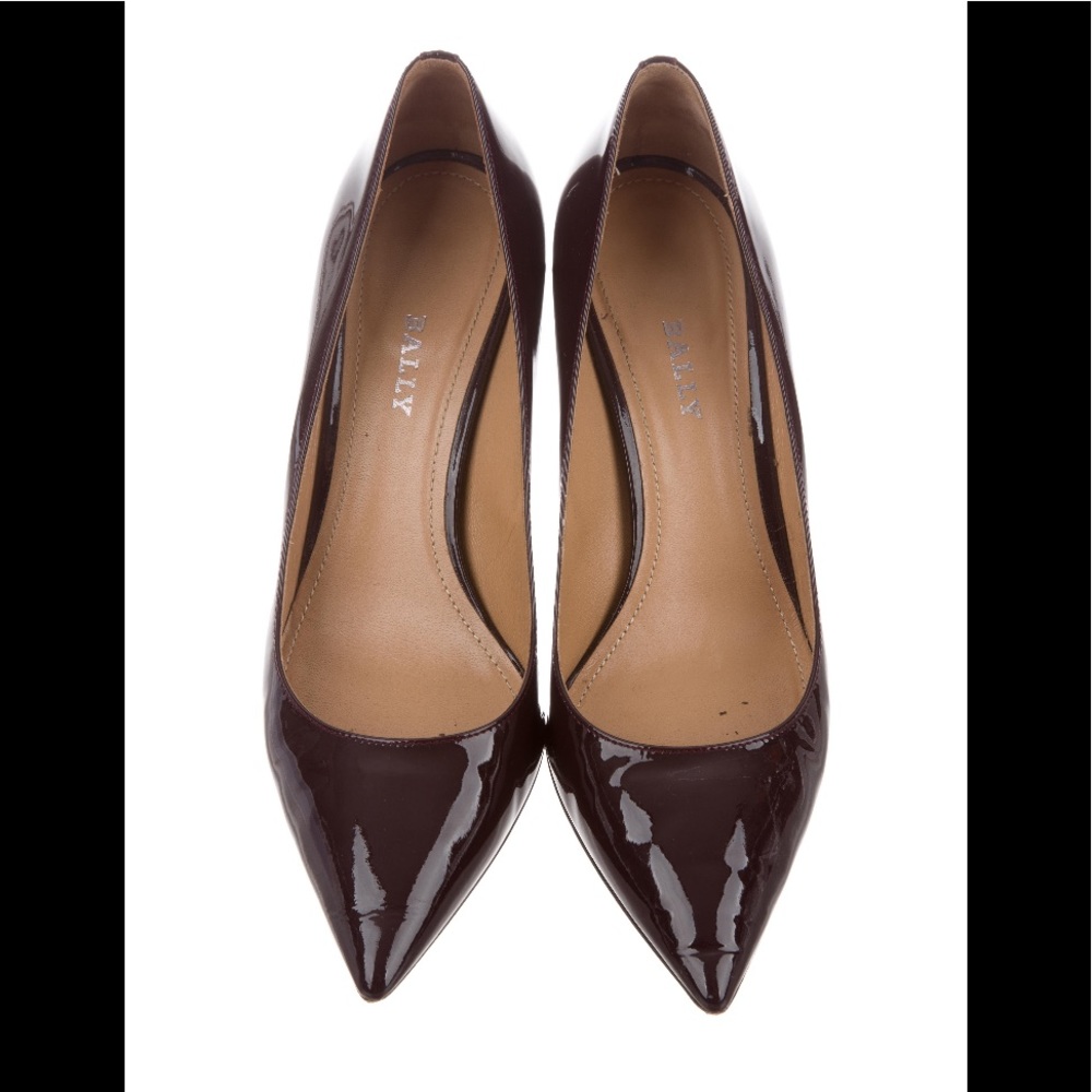 Bally patent leather pointed pump